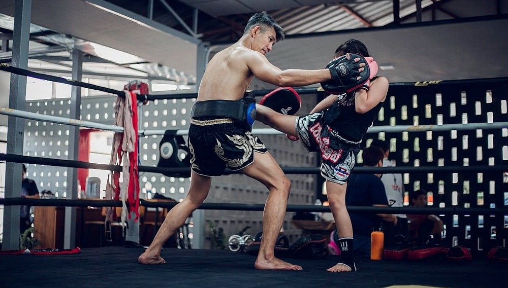 entrainement pour enfant en boxe thai en Thaïlande