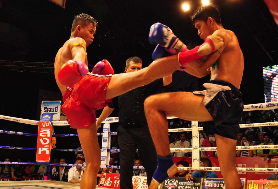 Combat de muay thai à Bangkok