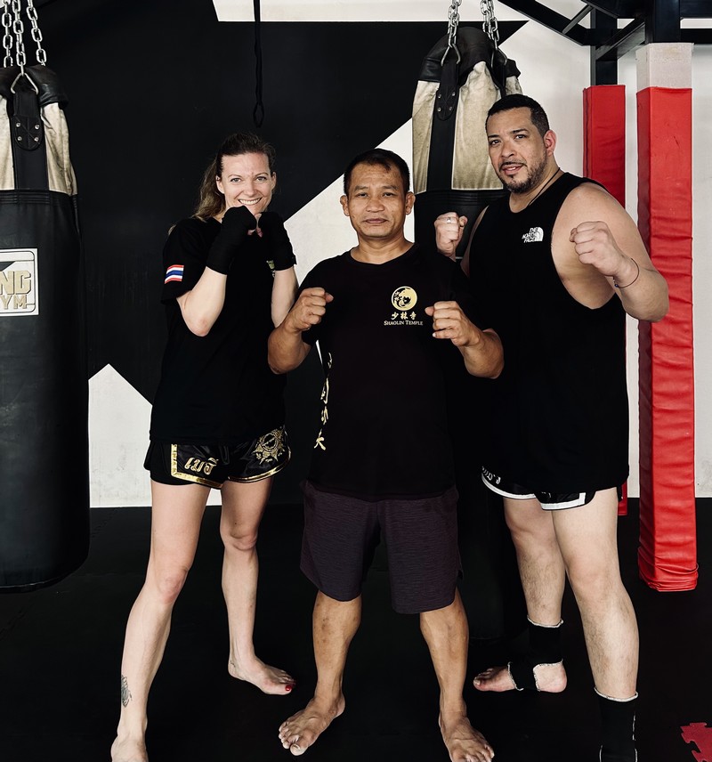 Stagiaires en boxe thai et en boxe anglaise à Chiang Mai
